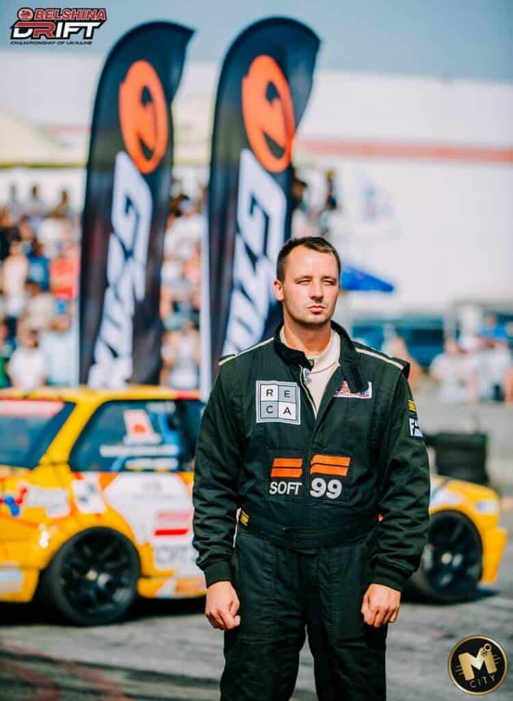 Владимир Палариев