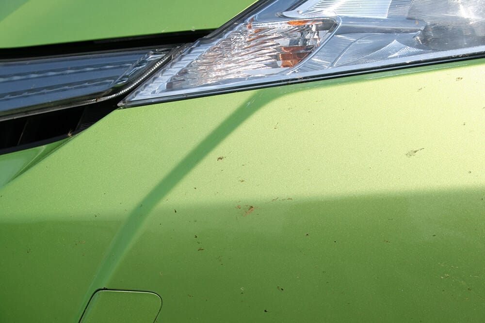 Загрязнения на кузове