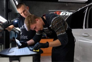 нанесение защиты на неокрашеный пластик