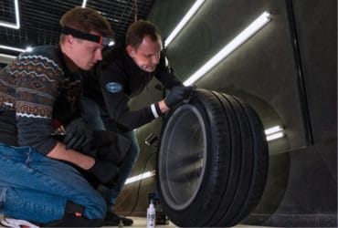 чернение шины soft99 blackblack