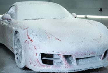 Пена на порше 911