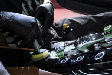 удаление царапин в салоне авто