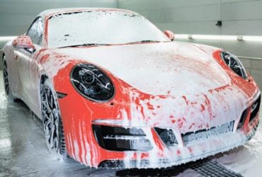 Порш на мойке