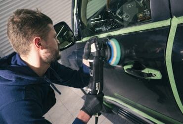 удаление повреждений ЛКП