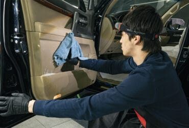 правильная мойка двери