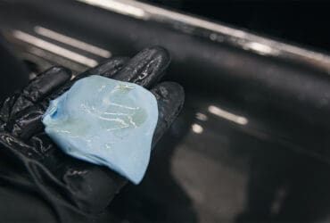 глина для кузова авто