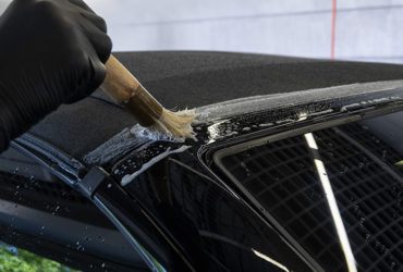 чистка тканевой крыши автомобиля BMW