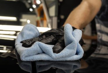 располировка карцевого покрытия на BMW