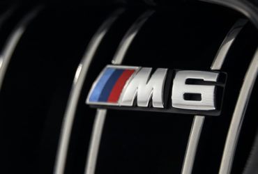 значок BMW M6