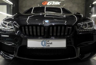 отполированный капот и решетка радиатора BMW