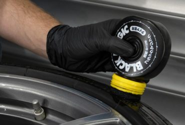 чернение шин BMW