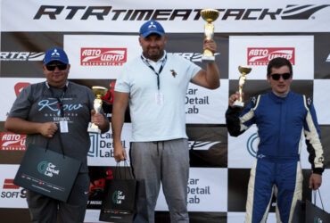 победители фестиваля гоночных автомобилей