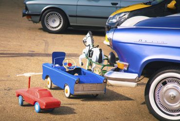 выставка игрушечных авто