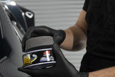 Фото набора воска из банки