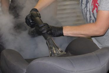 химчистка паром крупным планом