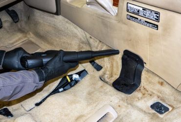 насадка с зауженным носиком для чистки парогенератором труднодоступных мест