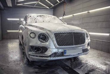 мойка Bentley Bentayga