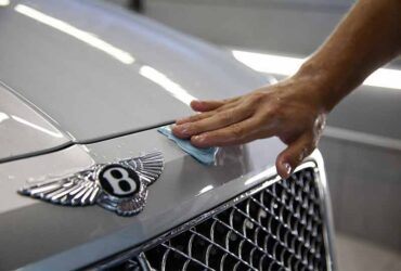 чистка кузова пластилином Bentley Bentayga