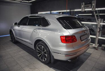 Bentley Bentayga после детейлинга и кварцевой защиты