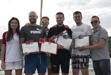 четвертая группа студентов школы CDL на яхте