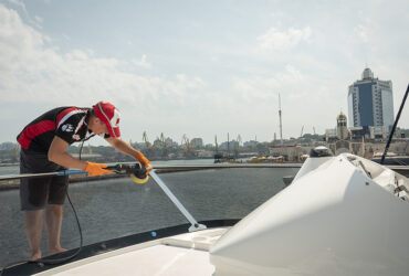 полировка поликарбоната желтым кругом